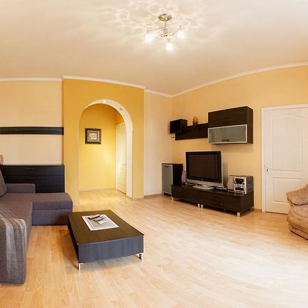 Kyiv Apartment In The City Center On Turgenevskaya Street Εξωτερικό φωτογραφία